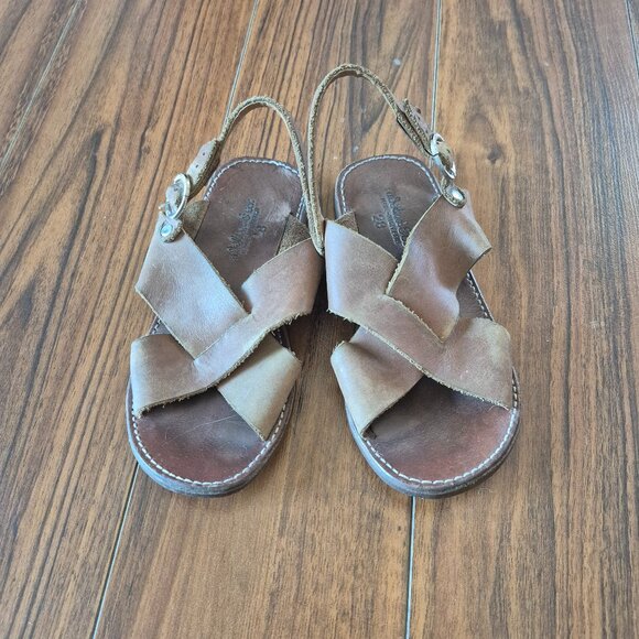 Girls Size 11 Adelisa and Co. Sandals - Picture 1 of 4